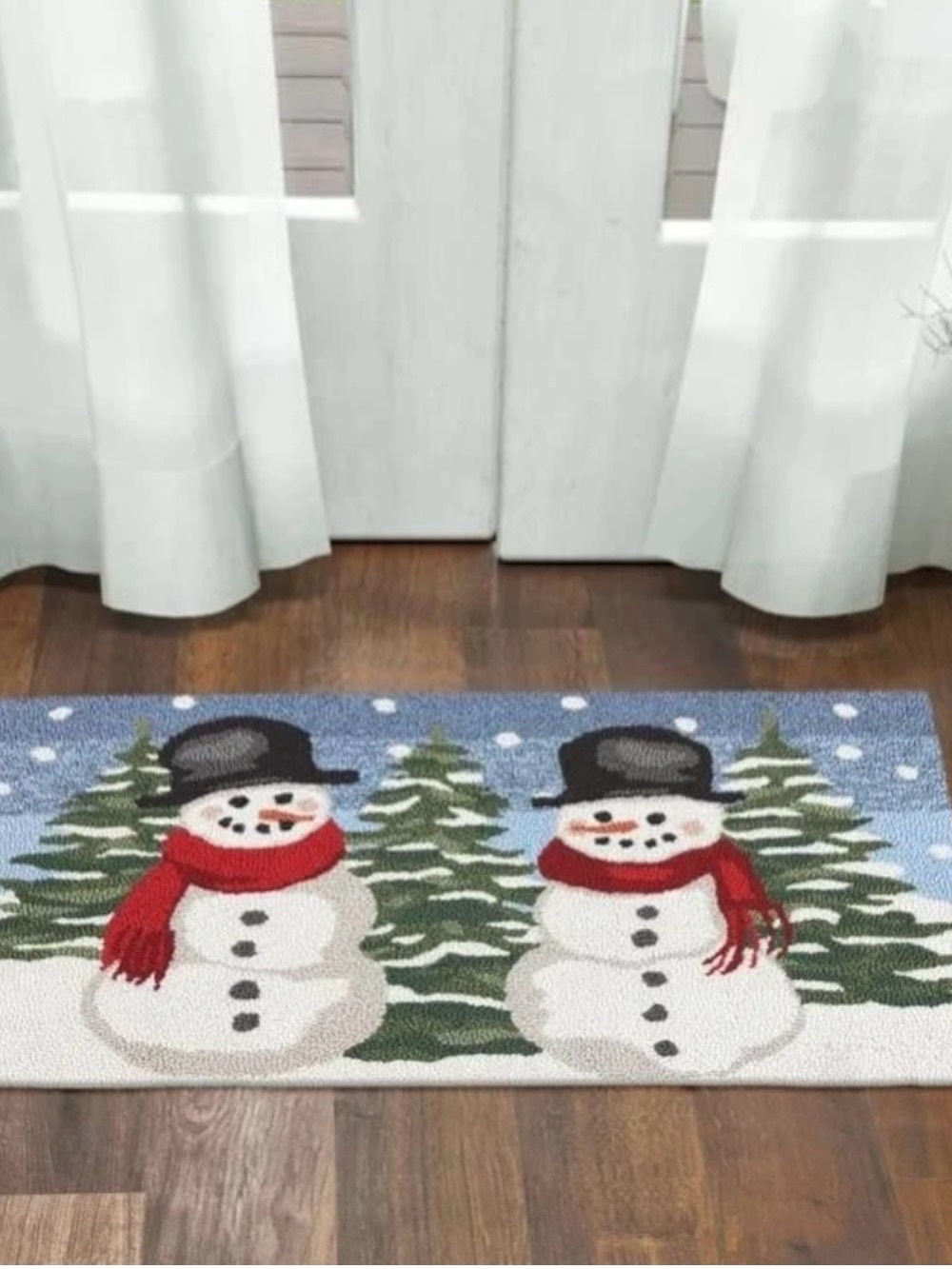 🆕-Snowman Christmas Hand-Hooked Memory Foam Accent Rug. 38”x 22”